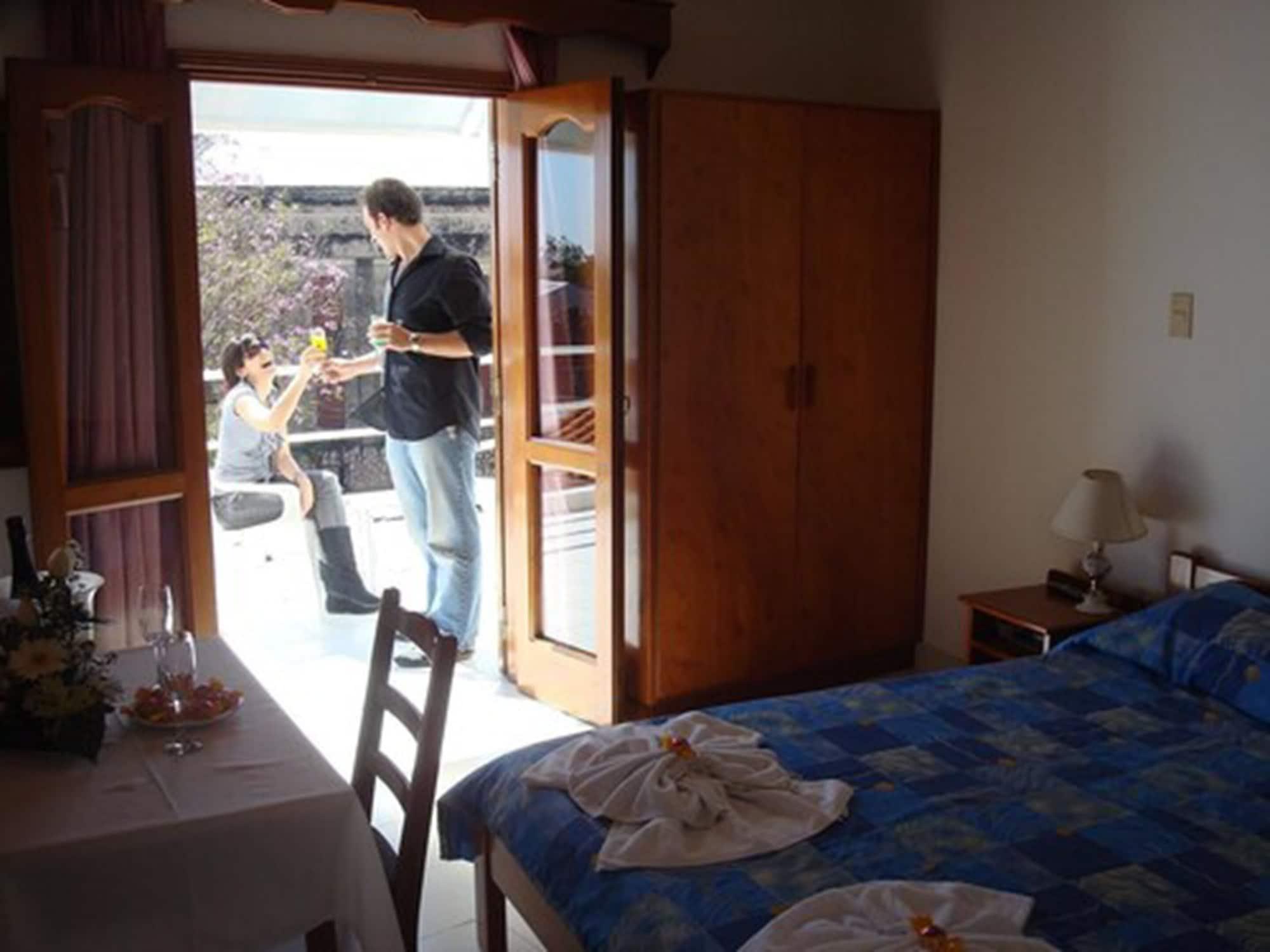 Hotel Palmas Del Sol Asuncion Kültér fotó