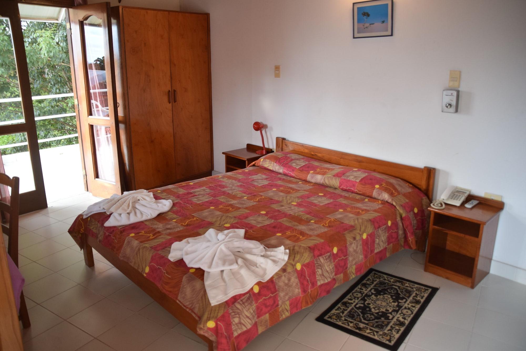 Hotel Palmas Del Sol Asuncion Kültér fotó