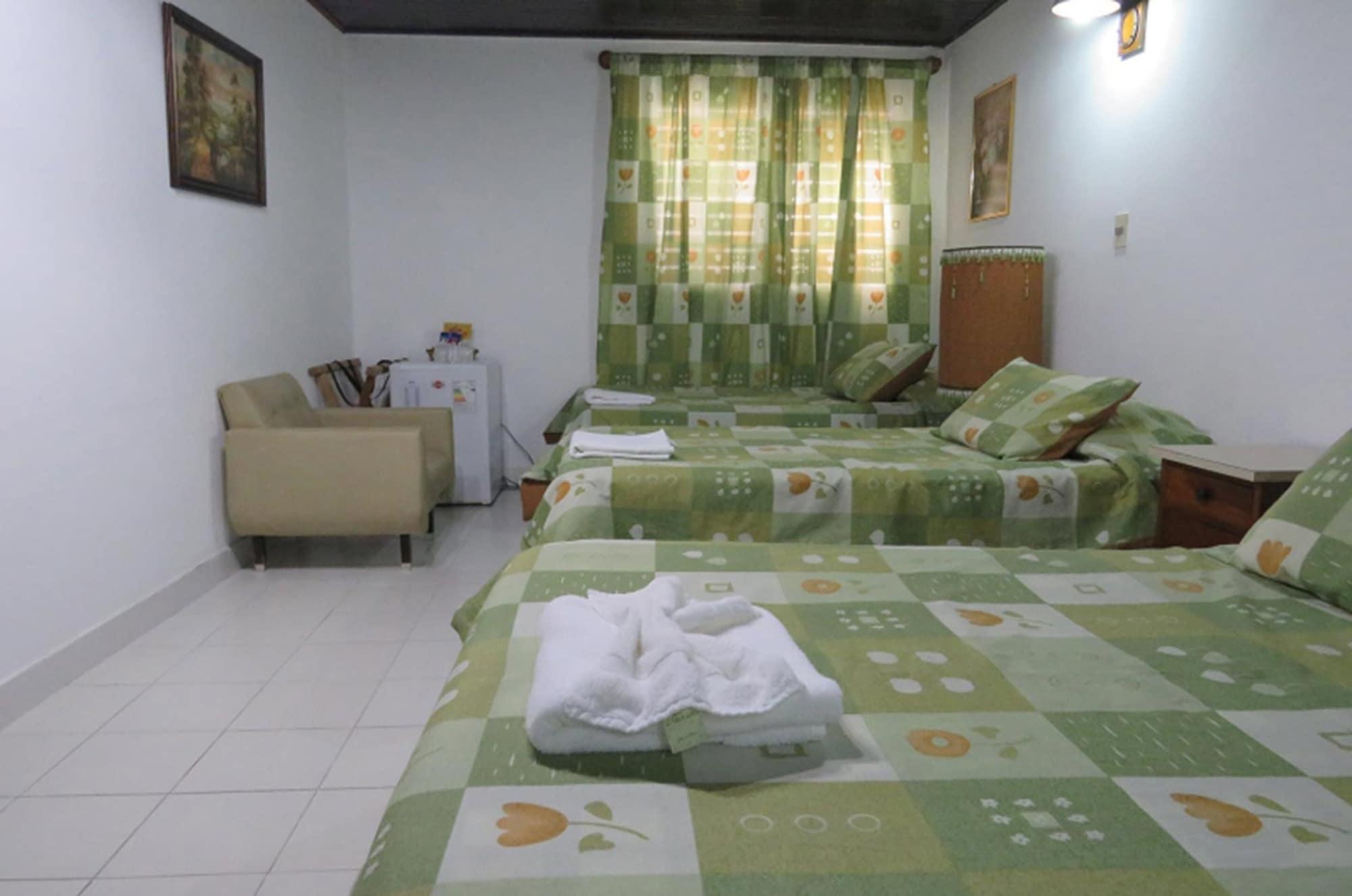 Hotel Palmas Del Sol Asuncion Kültér fotó